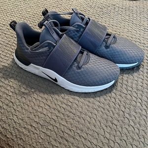 Nike Women’s Renew In Season TR 9 Shoes
